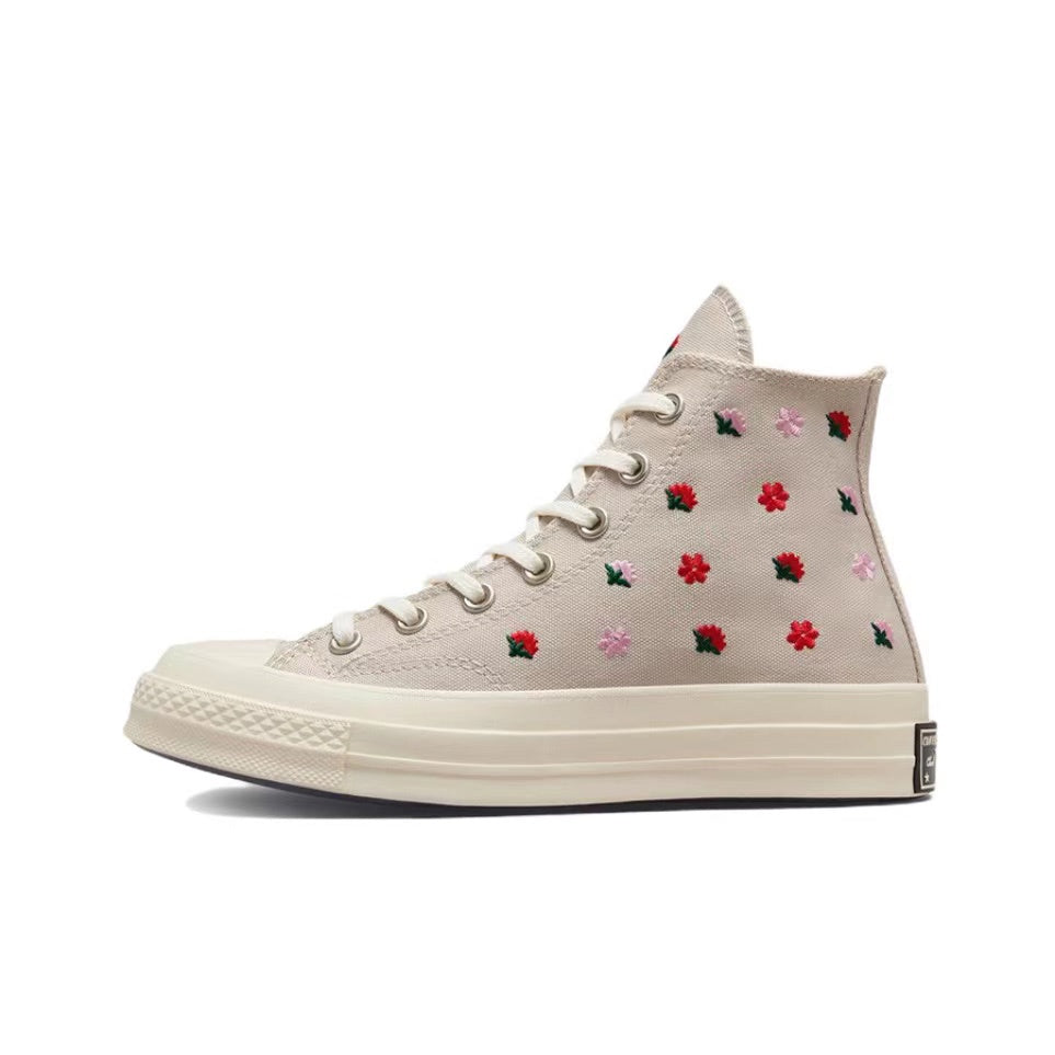 Converse Chuck Taylor All Star Flower Embroidered High-Top Canvas Shoes Heart Embroidered Couple Shoes A02201C A01599c