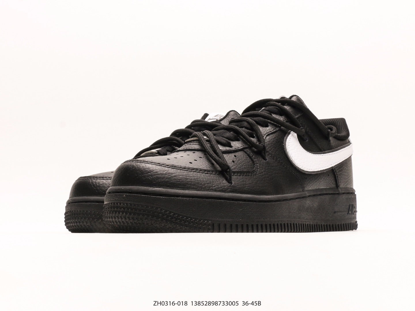 Nike Air Force 1 LV8