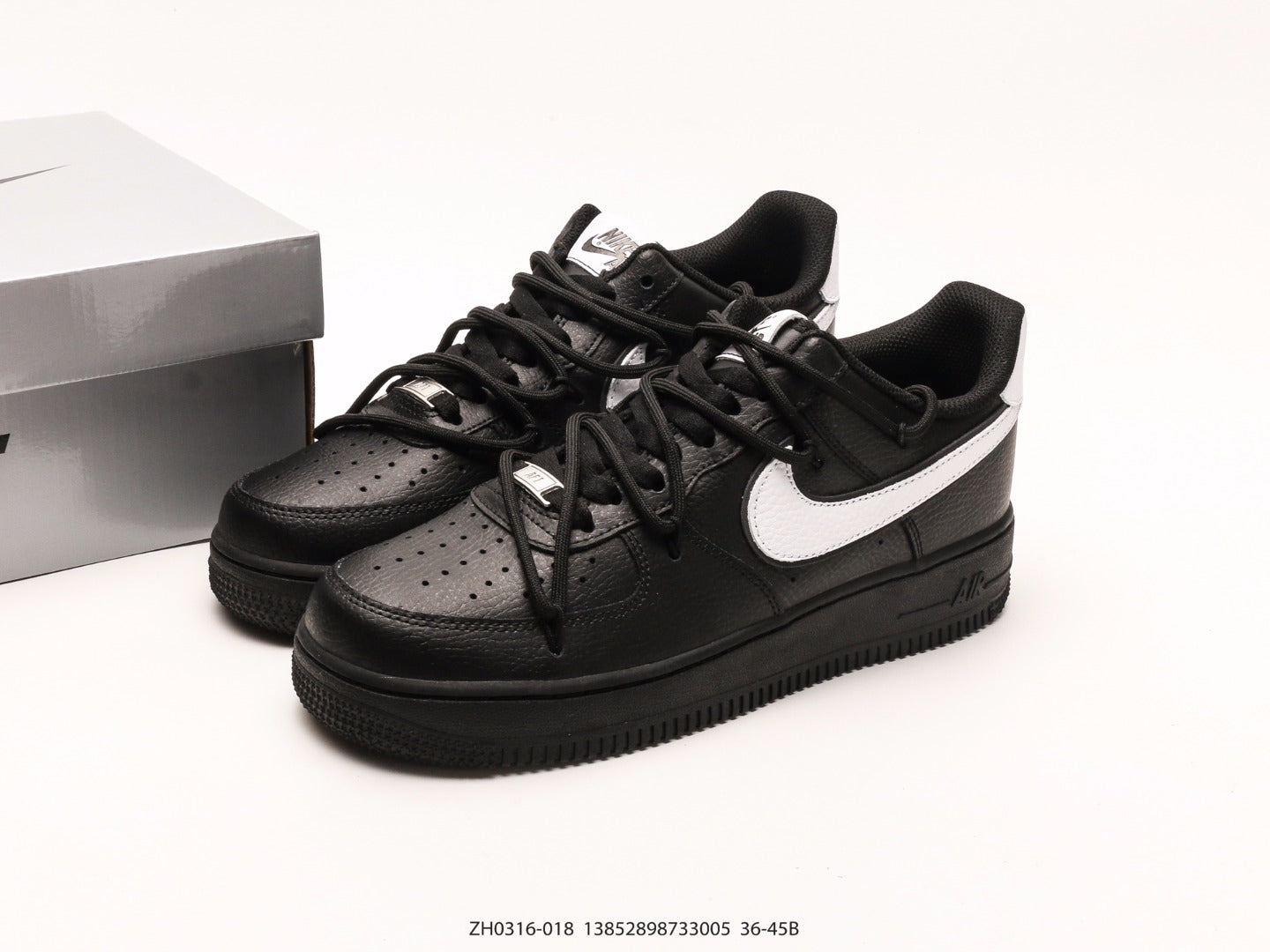Nike Air Force 1 LV8